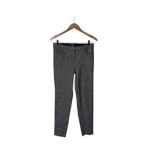 SOHO Apparel Ltd Textured Cropped Pants Womens 6 Black Stretch Dressy Whimsygoth